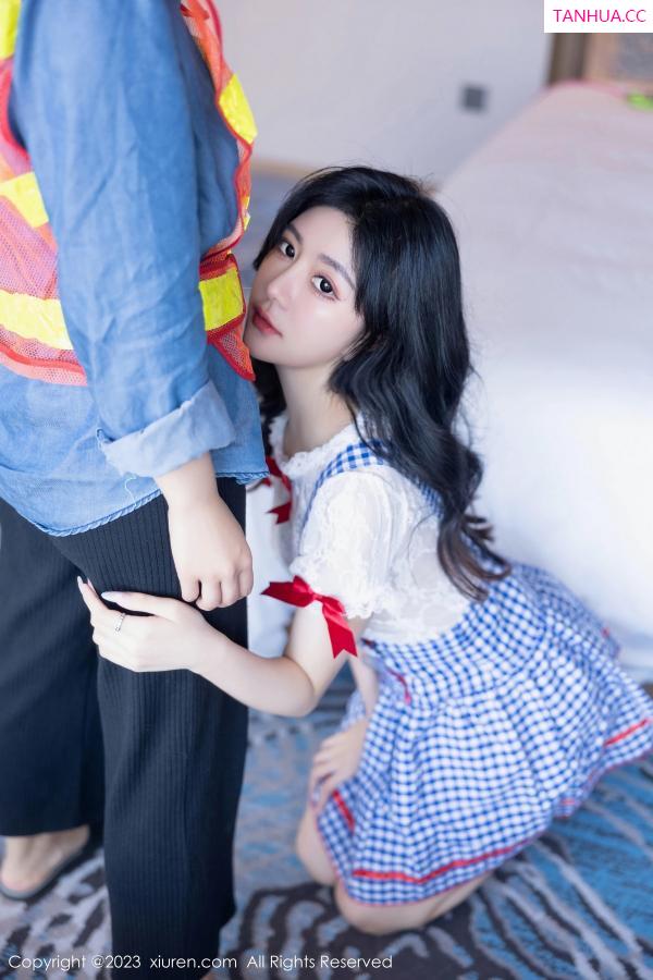   [XiuRen]高清写真图 2023.10.13 No.7509 幼幼 清纯美腿第31张图片